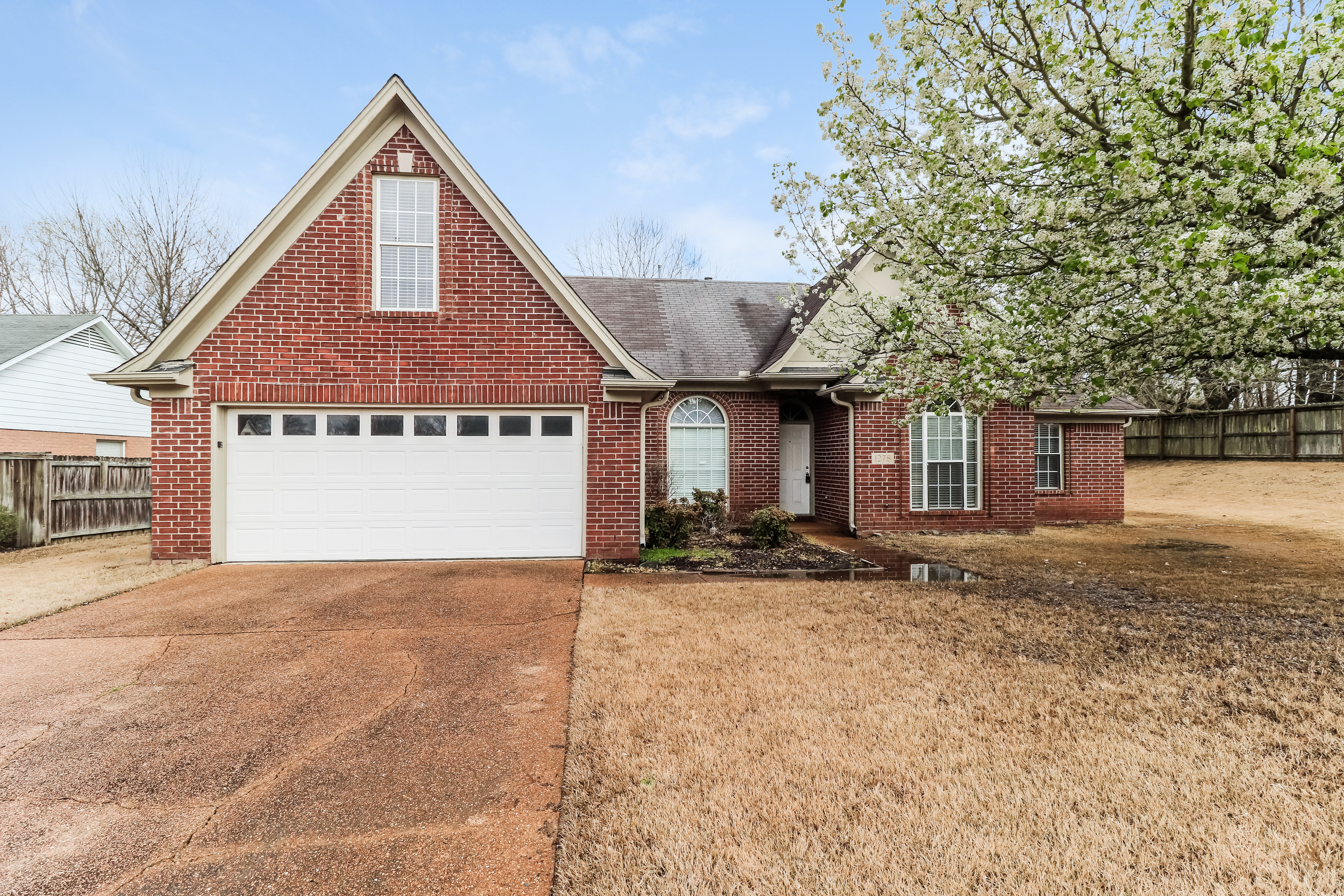 1278 W Sweet Rain Dr Collierville, TN 38017